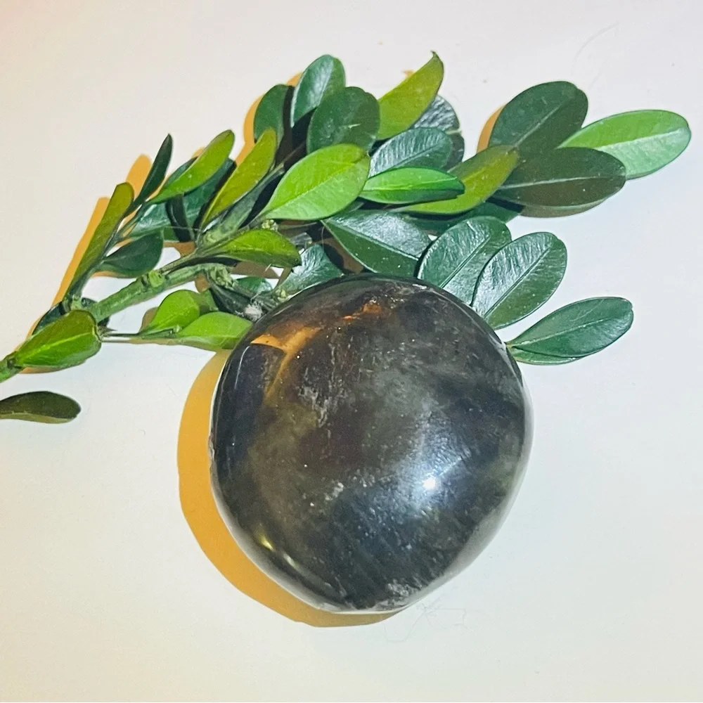 New Handmade Natural Labradorite Blue Green Crystal Oblong Carved Palm Stone